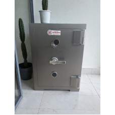 ÖZEL 70`LİK BETON KASA